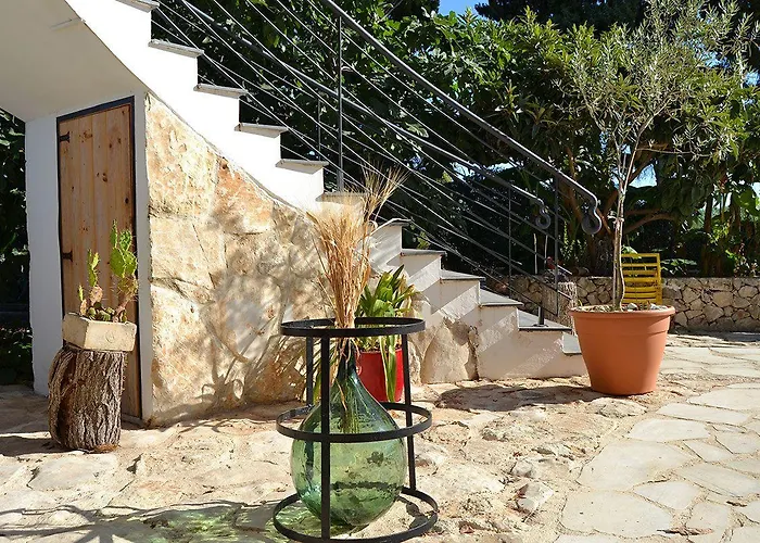 Terra Marique